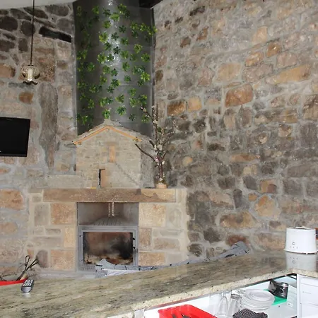 Séjour à la campagne Machorras I Y Ii