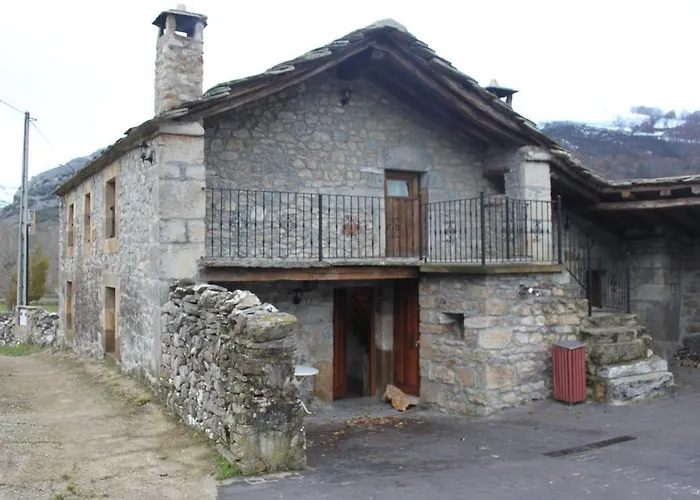 Casa de Campo Machorras I Y Ii *